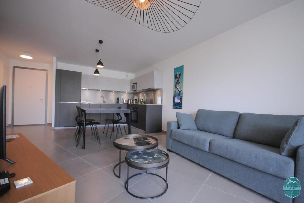 Le Repertoire Du Lac - Appartment 1 Bedroom For 2 Or 4 People Garage Annecy Bagian luar foto